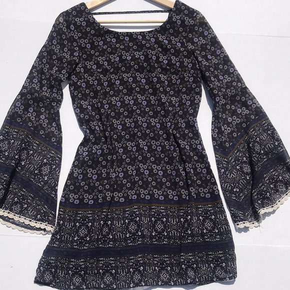 Xhilaration Dresses & Skirts - 3/$15🟧Xhilaration Boho Peasant Dress EUC